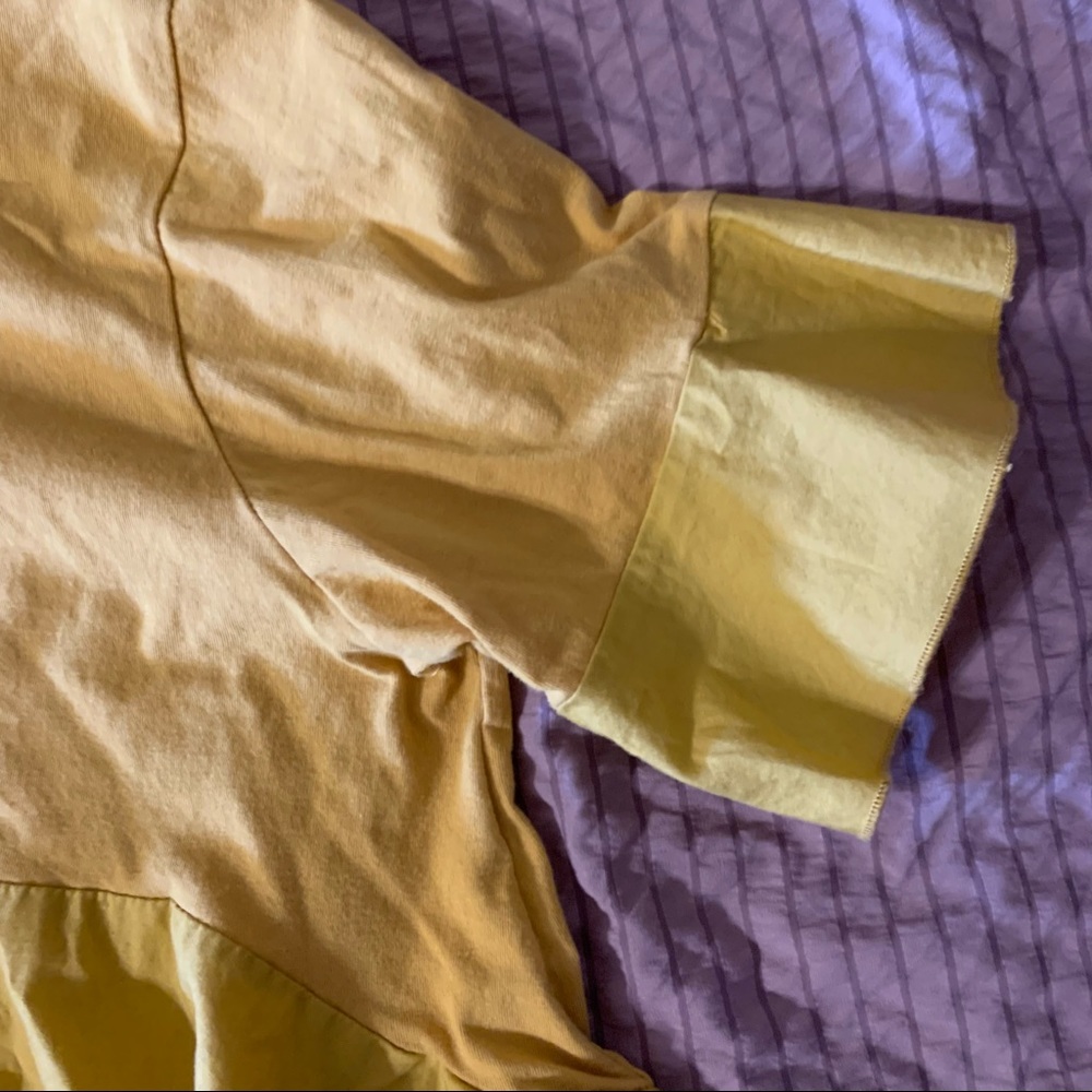 Yellow top - Picture 6 of 8